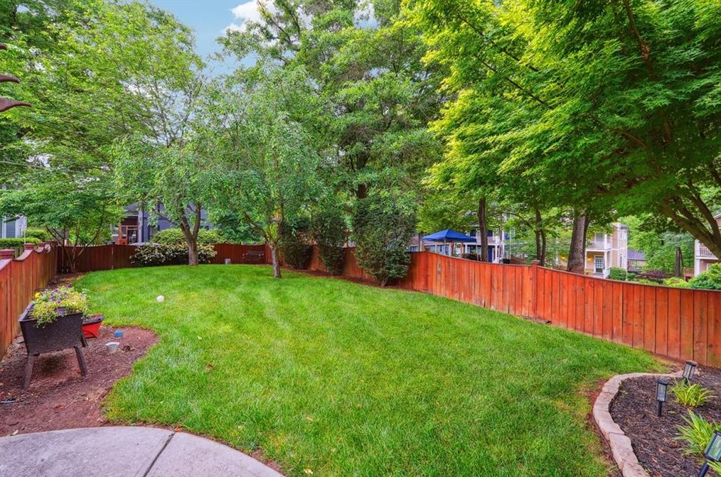 2347 Thomas Rd Nw, Atlanta, GA 30318