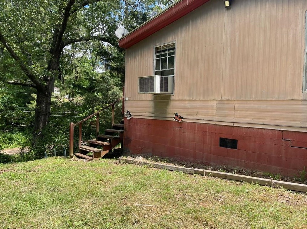 42 Country Ln, Euharlee, GA 30121-5257
