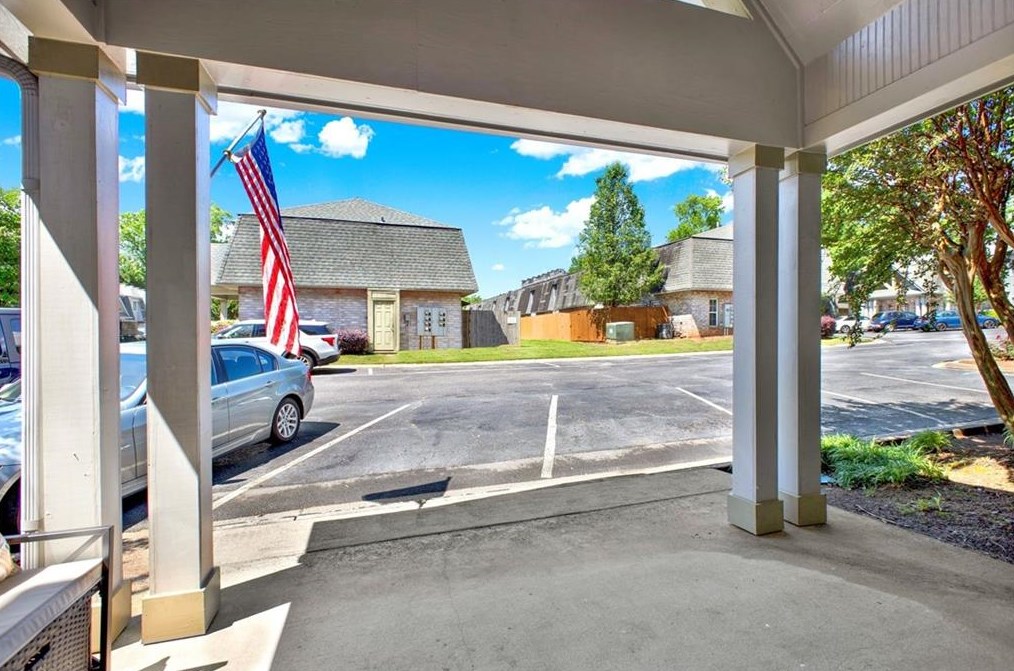 139 Rondak Cir, Smyrna GA  30080-4593 exterior