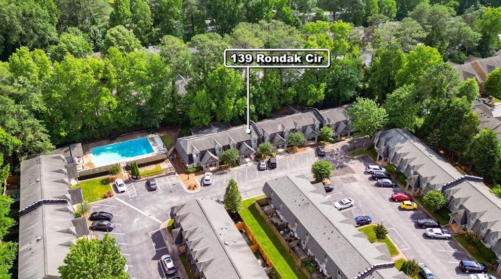 139 Rondak Cir, Smyrna GA  30080-4593 exterior
