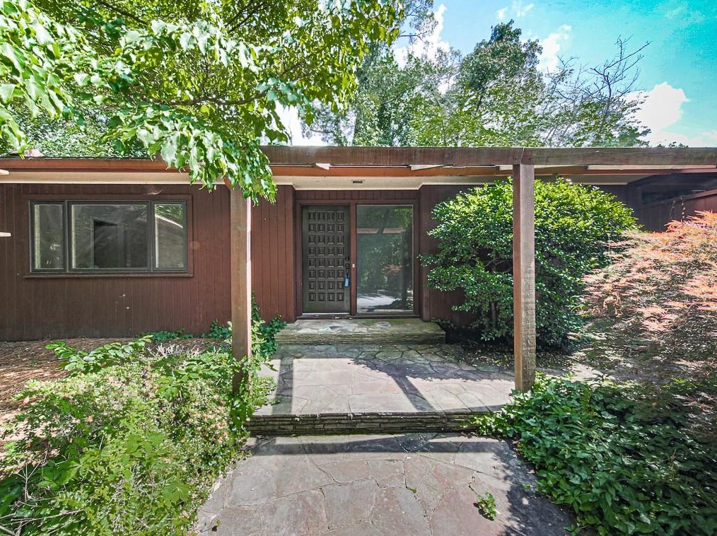 378 Hillside Dr, Atlanta, GA 30310-4414