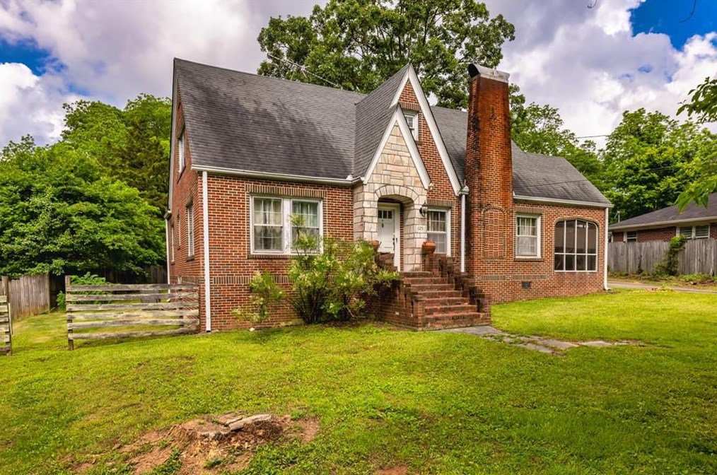 125 Oak Ave, Carrollton, GA 30117-3723