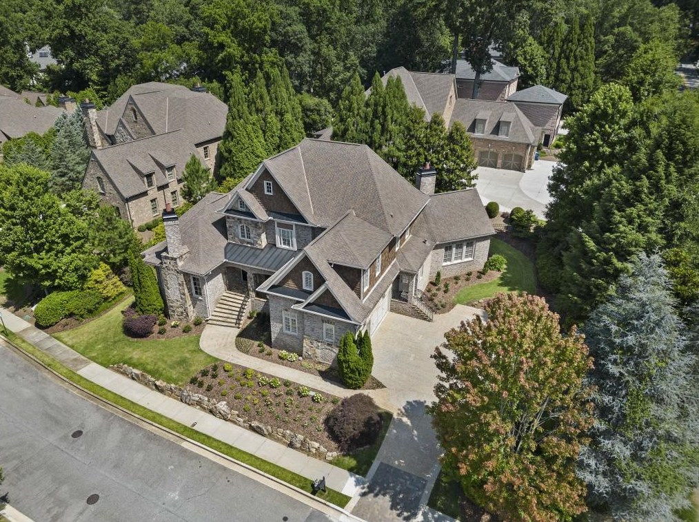 850 Camden Park Ct, Atlanta, GA 30342