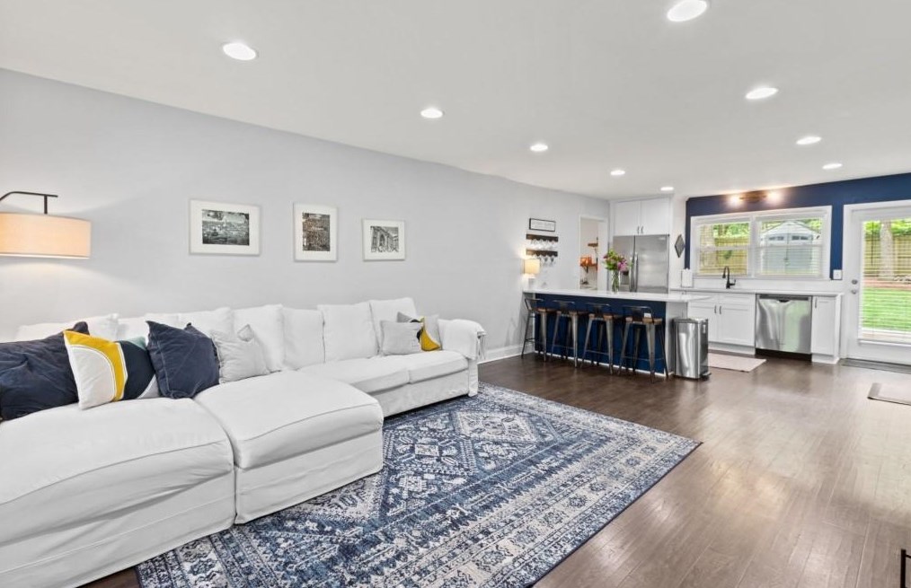 2355 Dawn Ct, Decatur GA 30032-6342 exterior