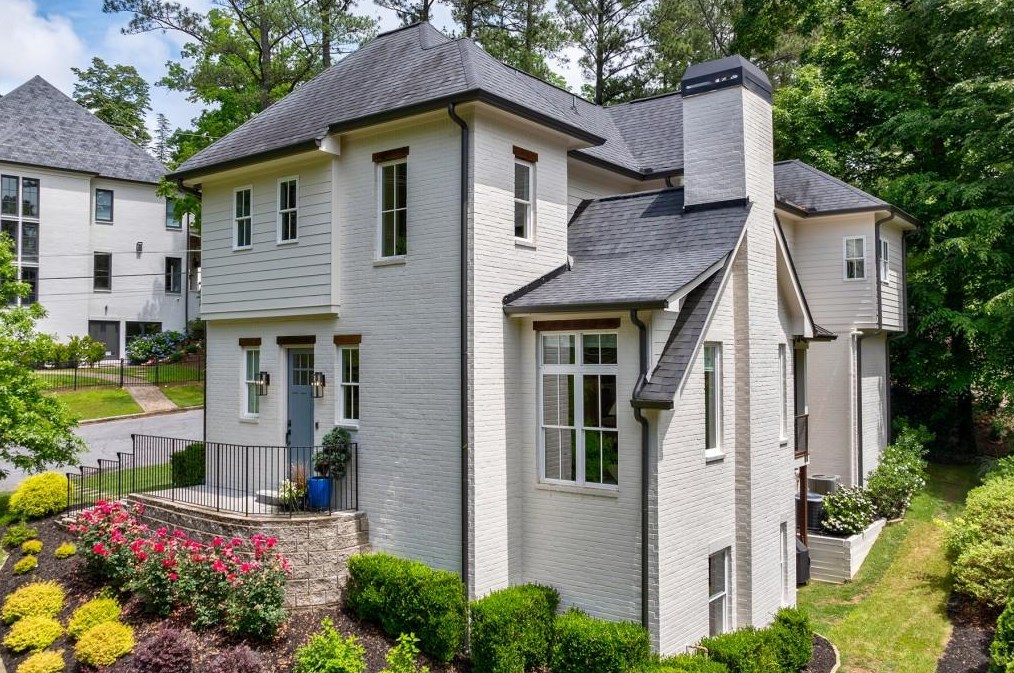 461 Loridans Dr, Atlanta, GA 30342-3405