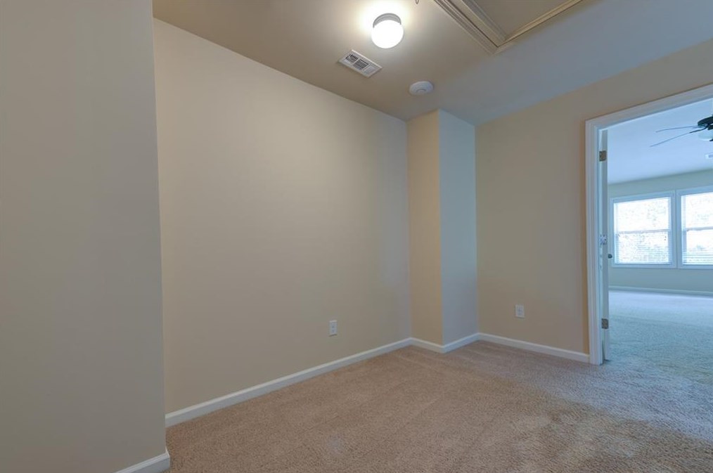 561 Justins Place Ln, Lawrenceville GA 30043-7325 exterior