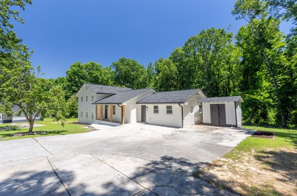2050 Killian Hill Rd, Lithonia, GA 30039-3910