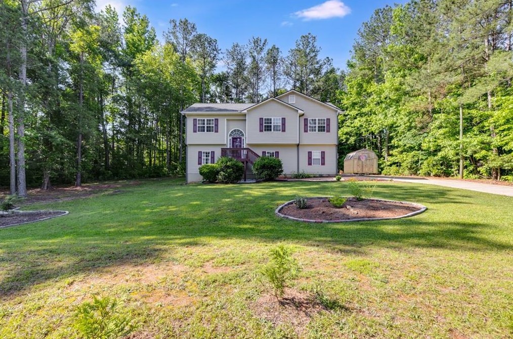 10 Corn Crib Ct, Newnan, GA 30263-6071