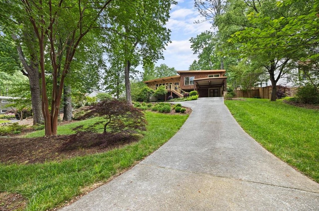 1672 Wawona Ter, Atlanta GA  exterior