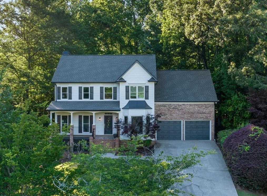 1105 Fox Creek Ct, Holly Springs, GA 30189-6895