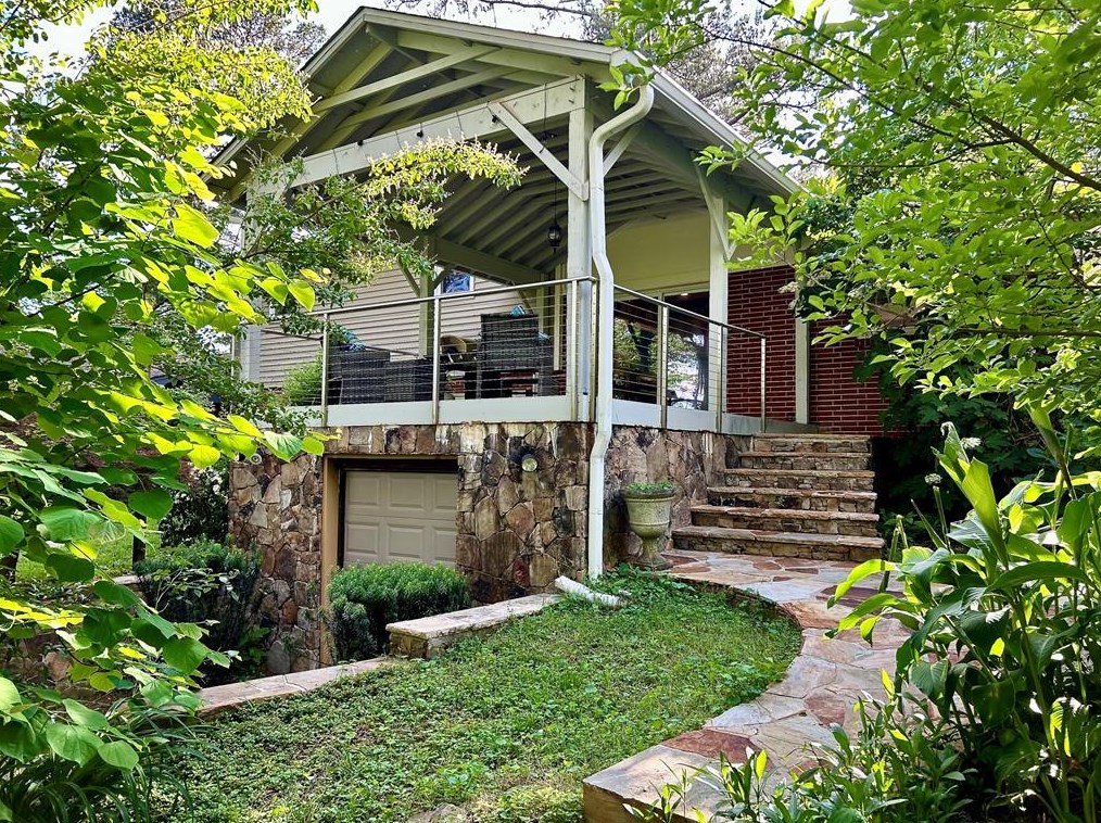 2961 Appling Way, Atlanta GA  30341-3909 exterior