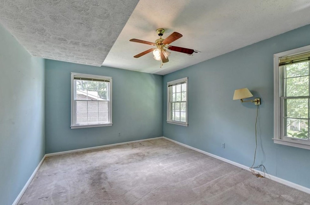 459 Karen Dr, Alpharetta GA 30009-2118 exterior