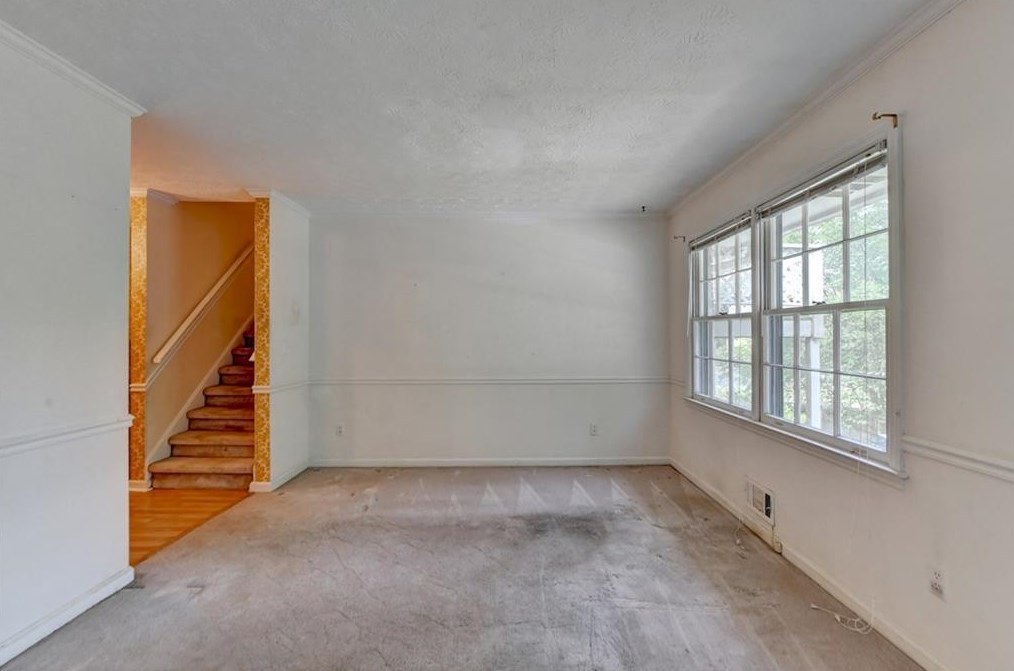 459 Karen Dr, Alpharetta GA 30009-2118 exterior