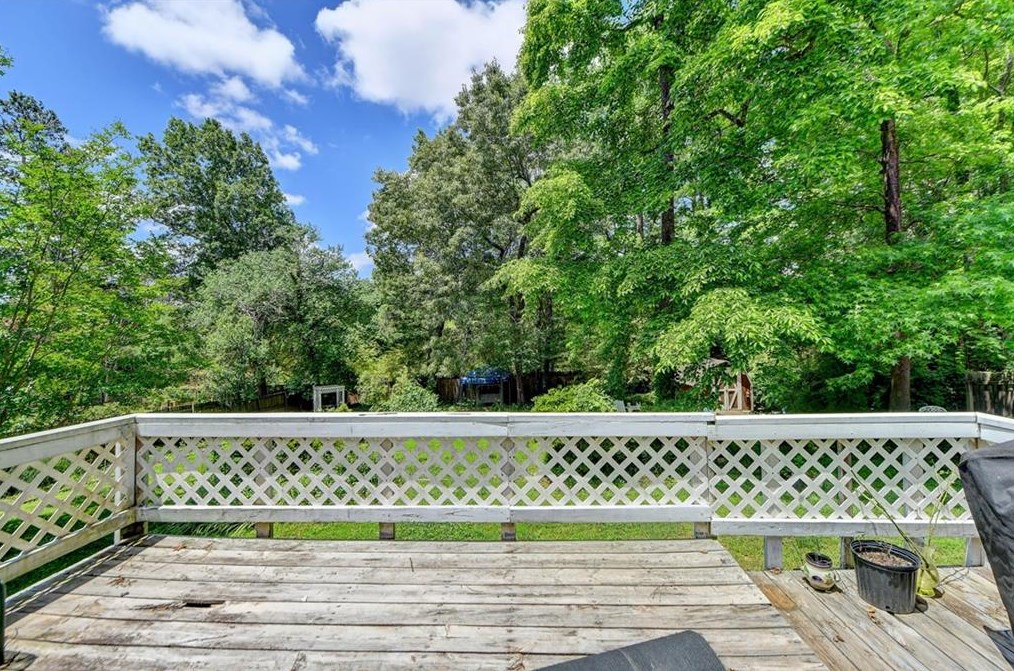 459 Karen Dr, Alpharetta GA 30009-2118 exterior