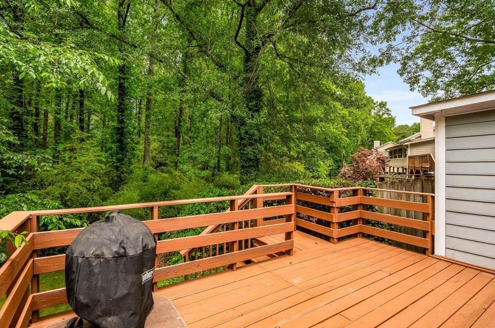 1930 Cooper Landing Dr, Smyrna GA  exterior
