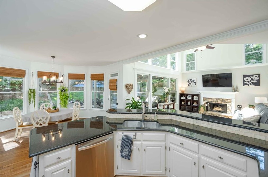 12375 Stevens Creek Dr, Alpharetta, GA 30005-7447