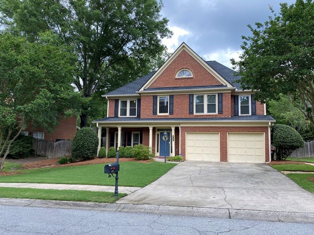 4733 Woodland Brook Ct, Atlanta, GA 30339-1572