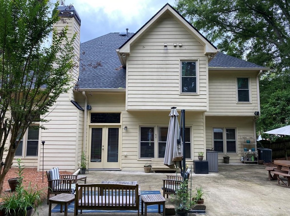 4733 Woodland Brook Ct, Atlanta GA  30339-1572 exterior