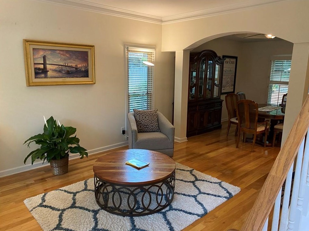 4733 Woodland Brook Ct, Atlanta GA  30339-1572 exterior