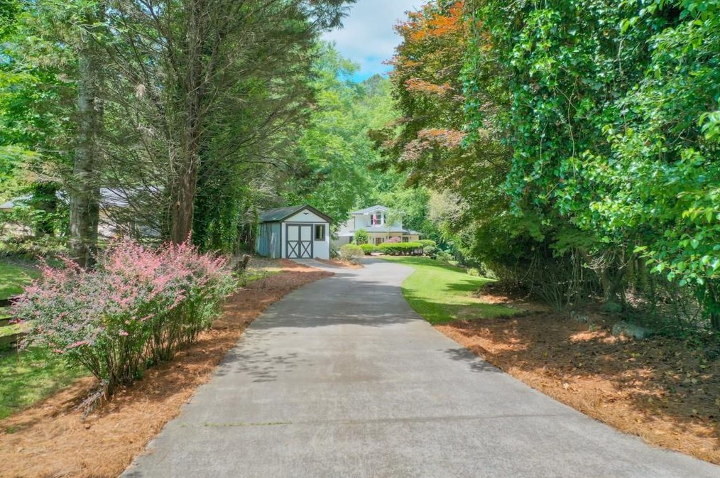 103 Lower Victoria Rd, Holly Springs, GA 30189-6679