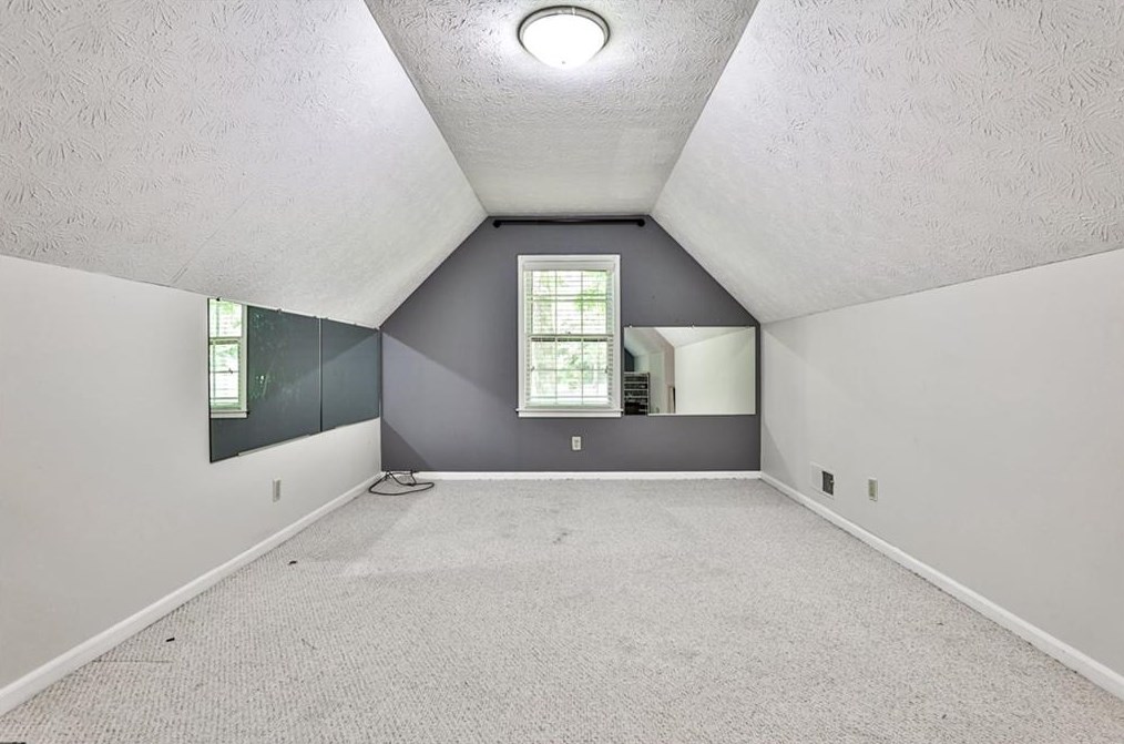 5342 Lanford Springs Ct, Lilburn GA  30047-6553 exterior