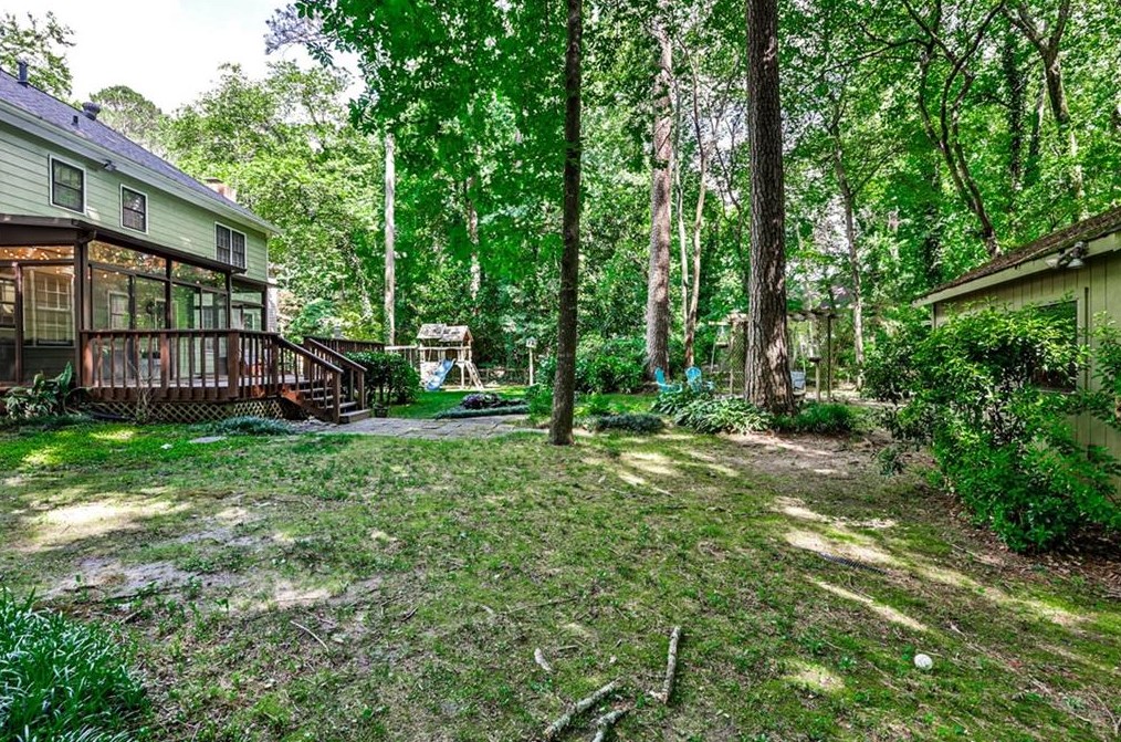 5342 Lanford Springs Ct, Lilburn GA  30047-6553 exterior