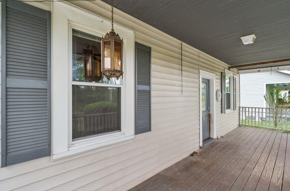 25 Litchfield St, Euharlee, GA 30120-2556