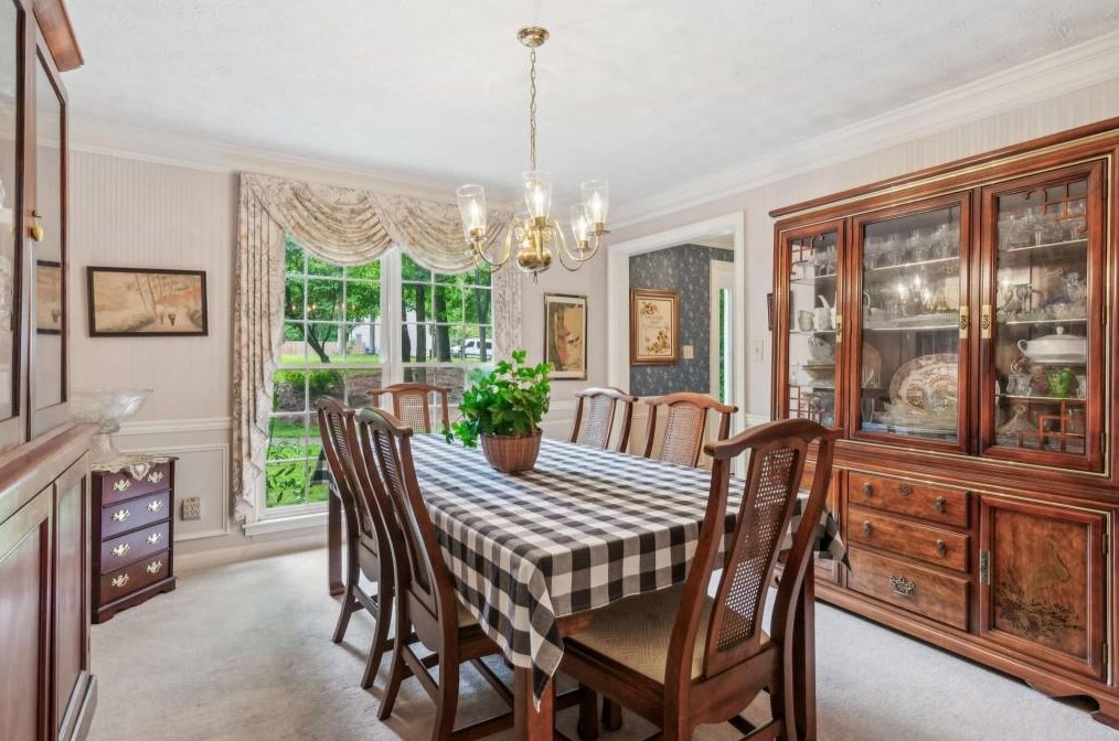 3711 Charlescrest Dr, Lawrenceville GA 30044-4858 exterior