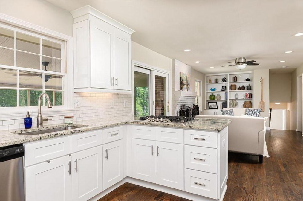 4873 Ml Brk Dr, Atlanta GA 30338-4905 exterior