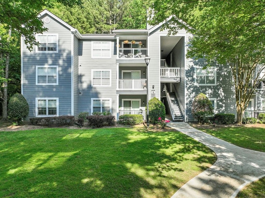 4302 Santa Fe Pkwy, Atlanta, GA 30350-6840
