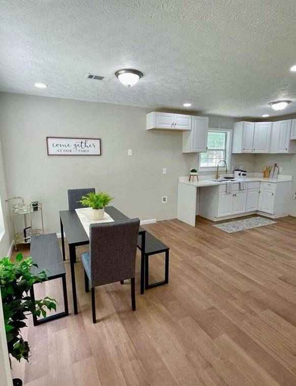 455 Fieldgreen Dr, Jonesboro, GA 30238-4881