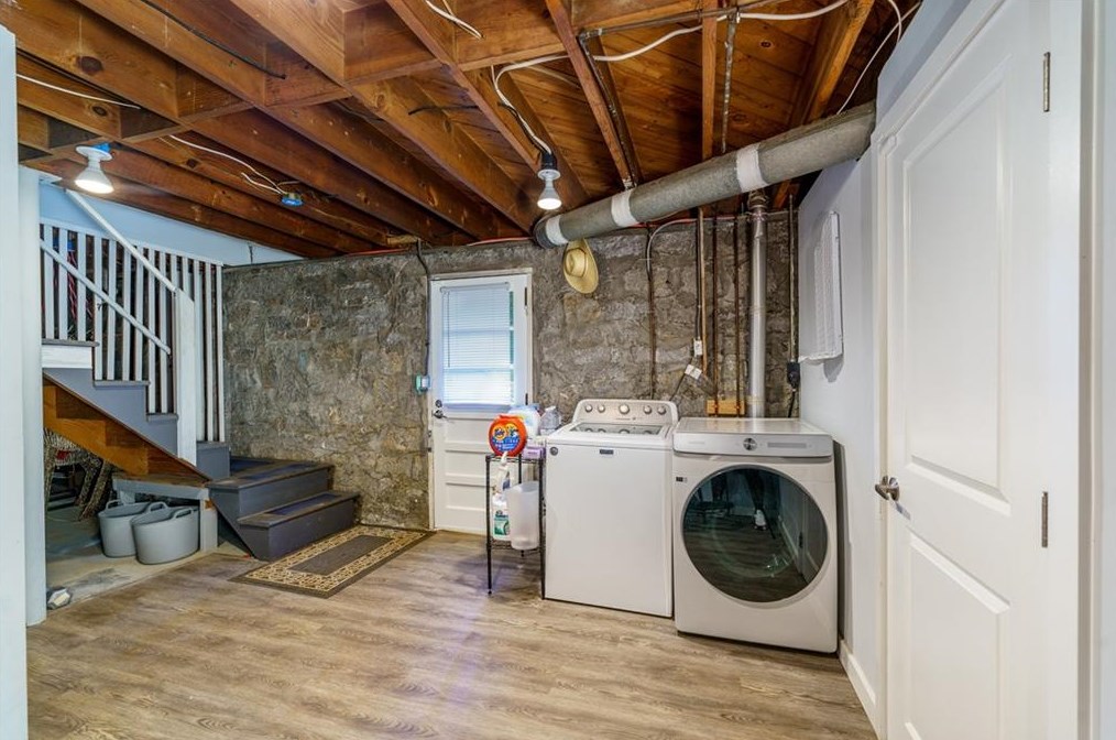 624 Willivee Dr, Decatur GA  30033-5409 exterior