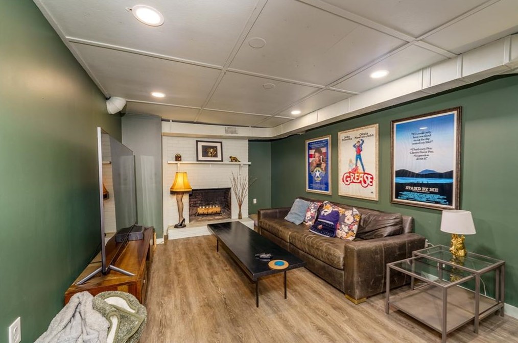 624 Willivee Dr, Decatur GA  30033-5409 exterior