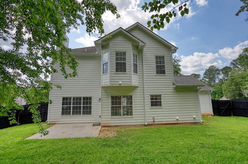 4675 Gdn City Dr, Lithonia GA 30038-6241 exterior