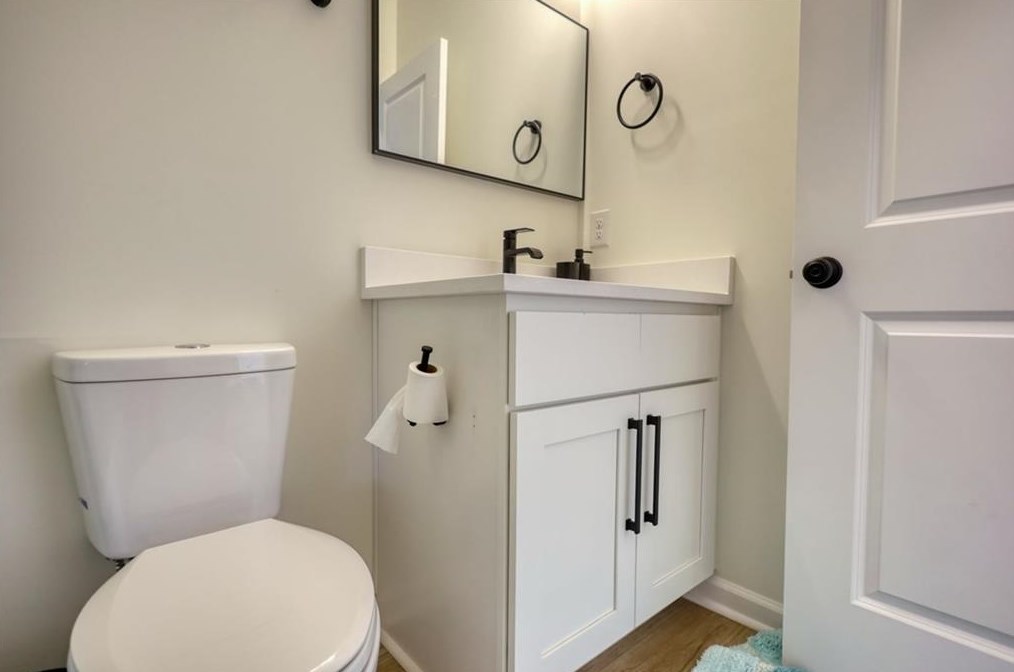 4675 Gdn City Dr, Lithonia GA 30038-6241 exterior