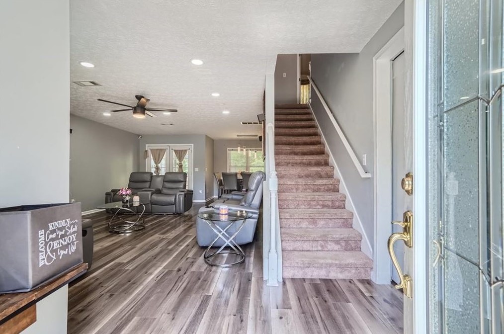 616 Simon Ive Dr, Lawrenceville, GA 30045-8564
