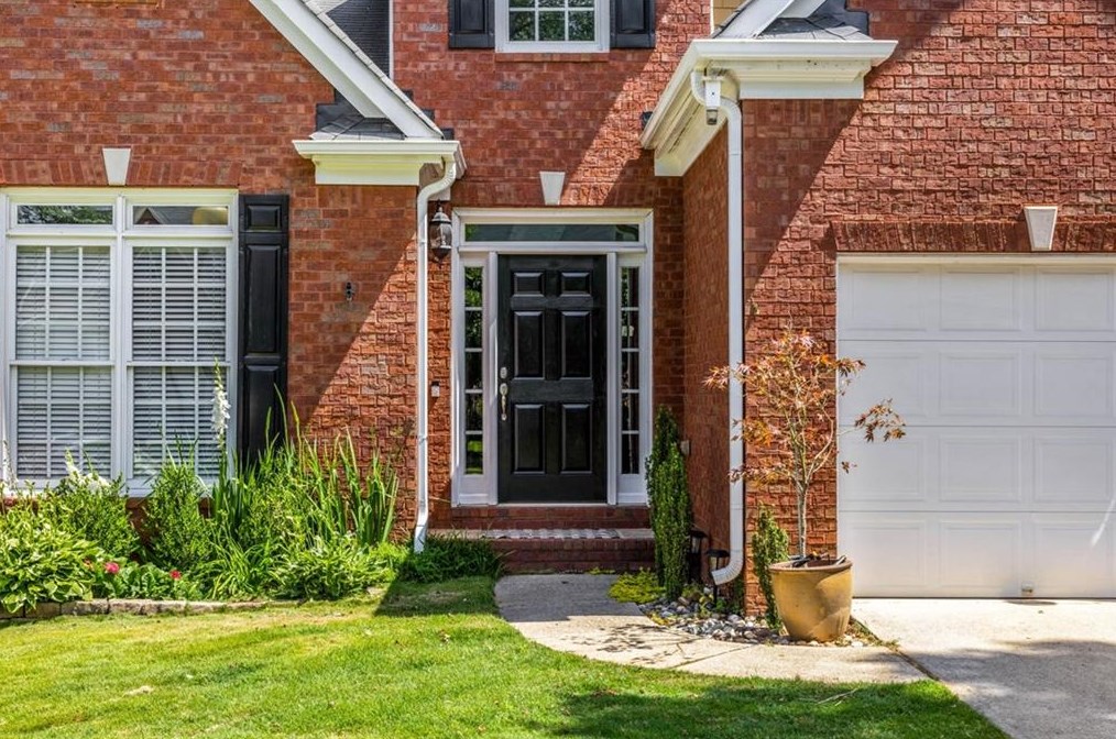 3062 Montclair Cir, Smyrna, GA 30080-3797