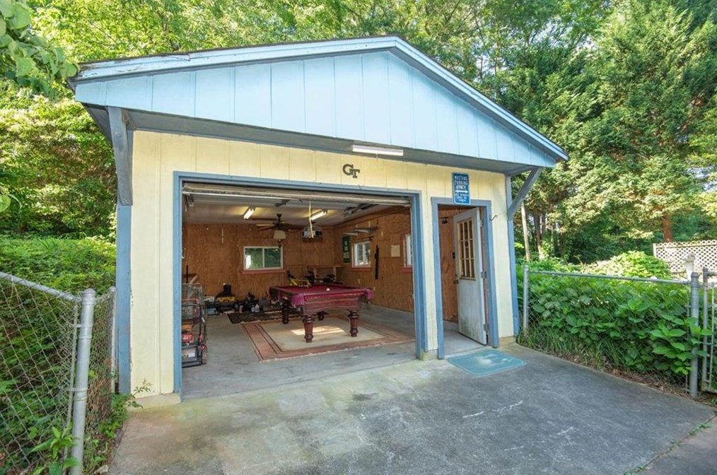 3549 Castlehill Ct, Tucker GA 30084 exterior