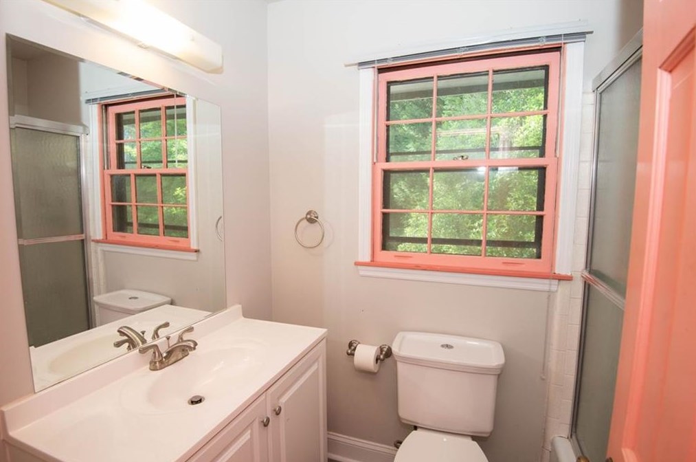 3549 Castlehill Ct, Tucker GA 30084 exterior