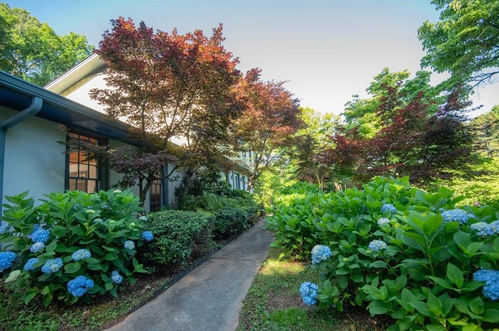 3549 Castlehill Ct, Tucker GA 30084 exterior