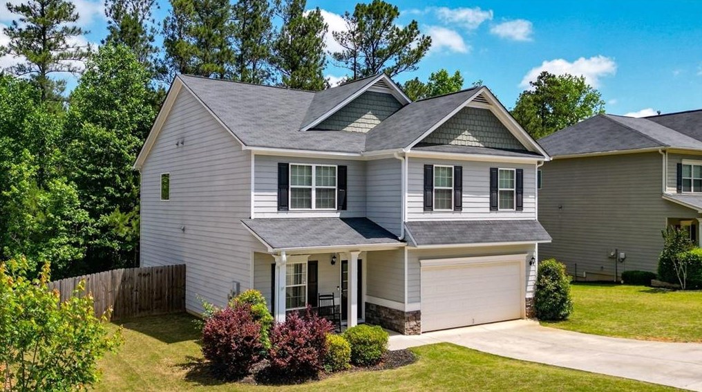 44 Stonewood Creek Dr, Dallas, GA 30132-9305