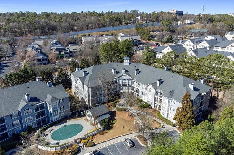 4100 Paces Walk, Atlanta GA  30339-1803 exterior