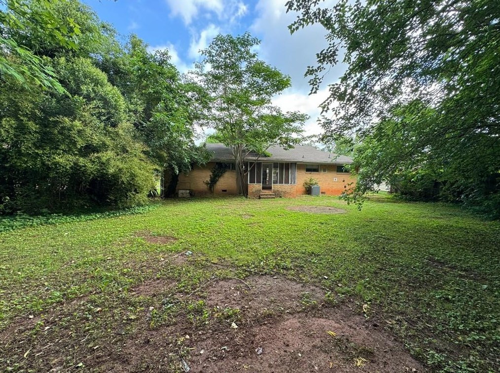 3415 Hyland Dr, Decatur, GA 30032-6008