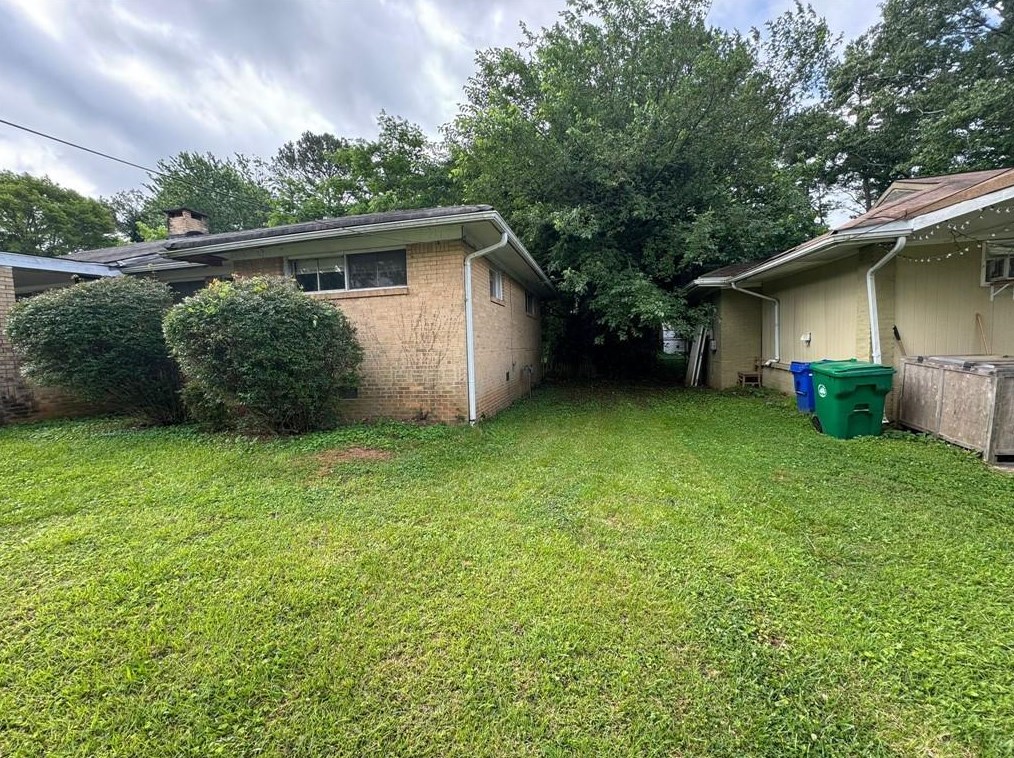 3415 Hyland Dr, Decatur GA  30032-6008 exterior