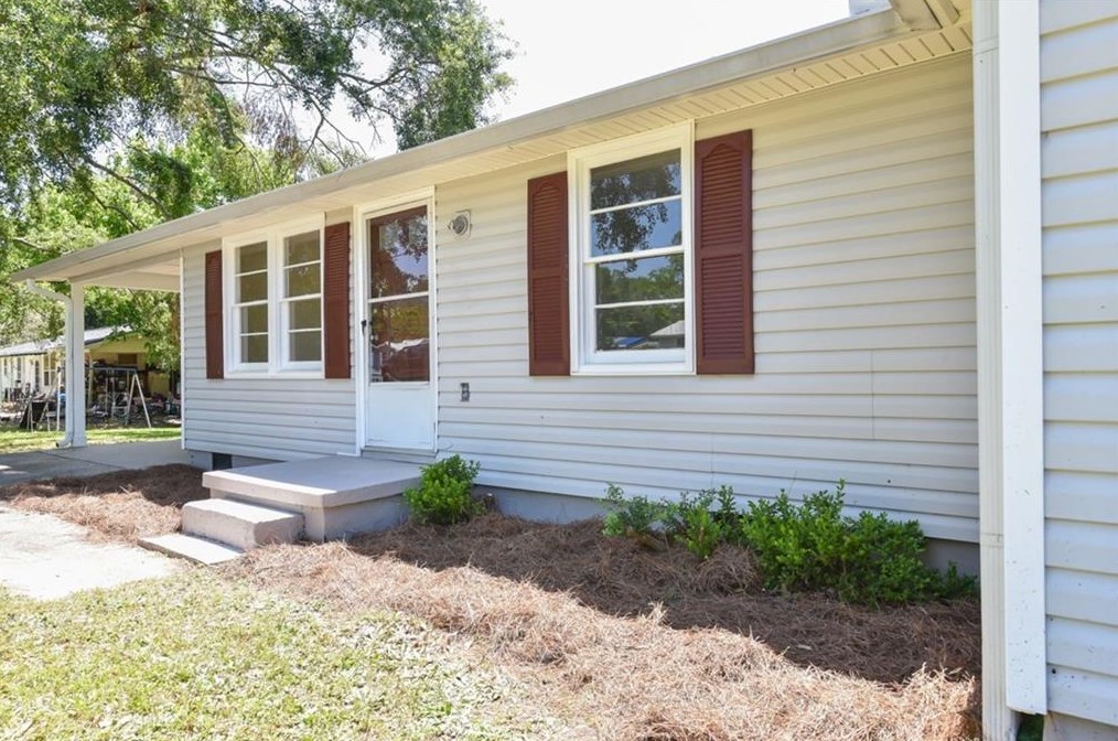 1031 Adrian Cir, Conyers GA  30094-5509 exterior