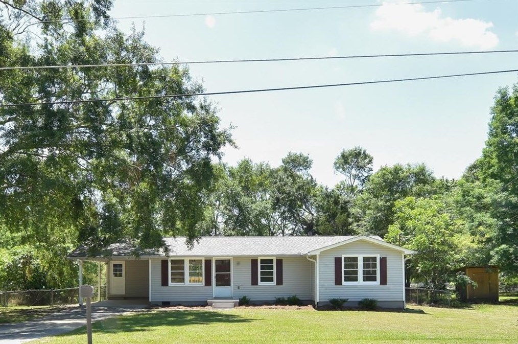 1031 Adrian Cir, Conyers, GA 30094-5509
