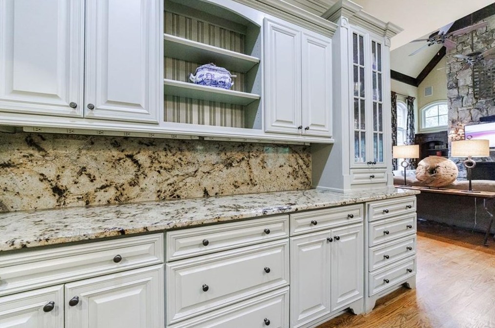 2904 Thurleston Ln, Duluth GA 30097-7470 exterior