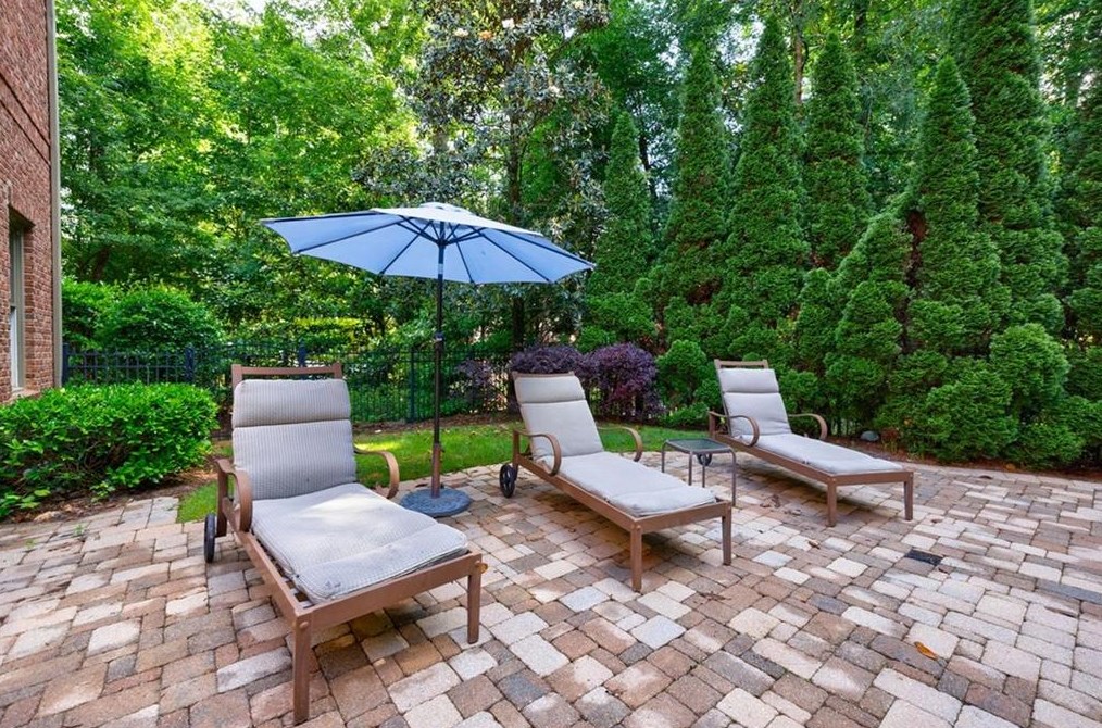 2904 Thurleston Ln, Duluth GA 30097-7470 exterior