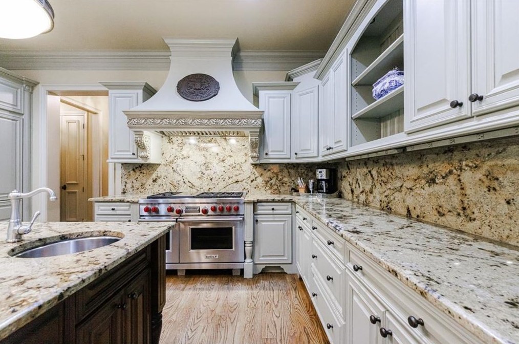 2904 Thurleston Ln, Duluth GA 30097-7470 exterior