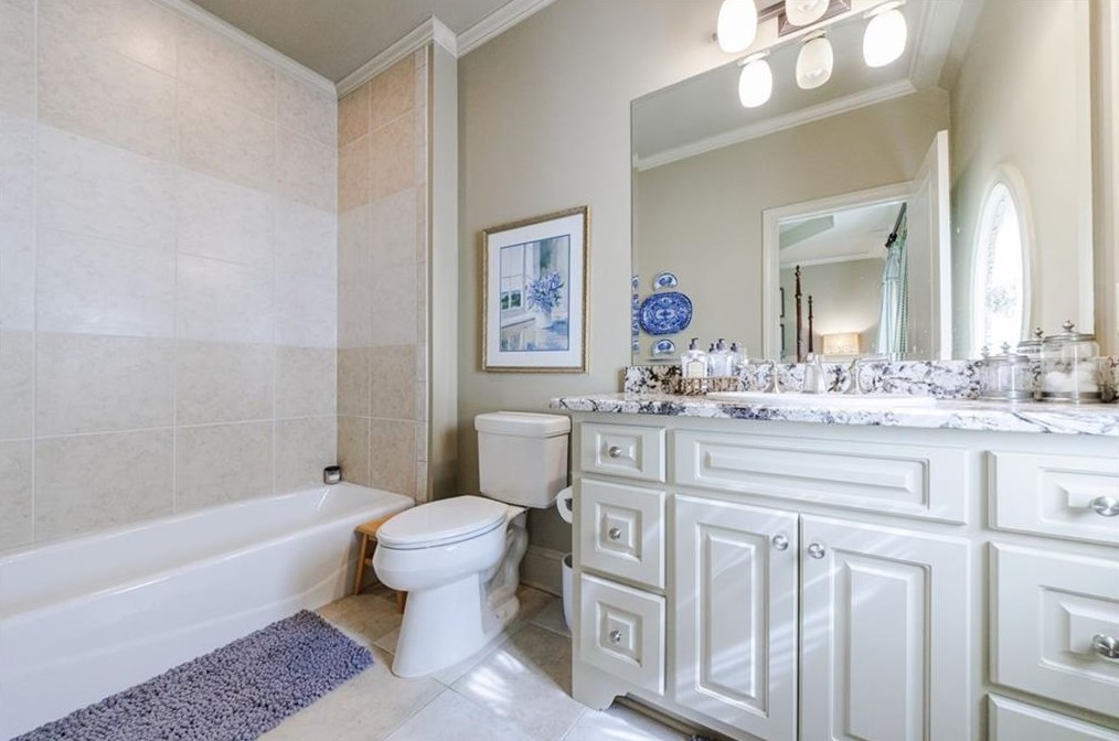 2904 Thurleston Ln, Duluth GA 30097-7470 exterior